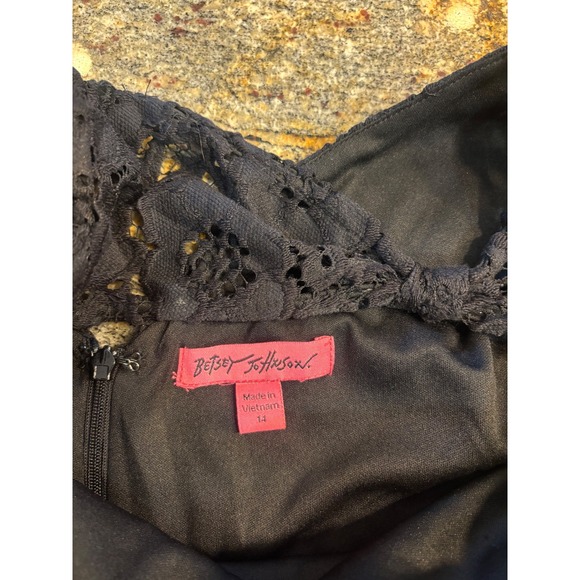 NWT Betsey Johnson Black Lace Cutout Back Fit Flare High Low Dress Size 14 - Picture 6 of 11